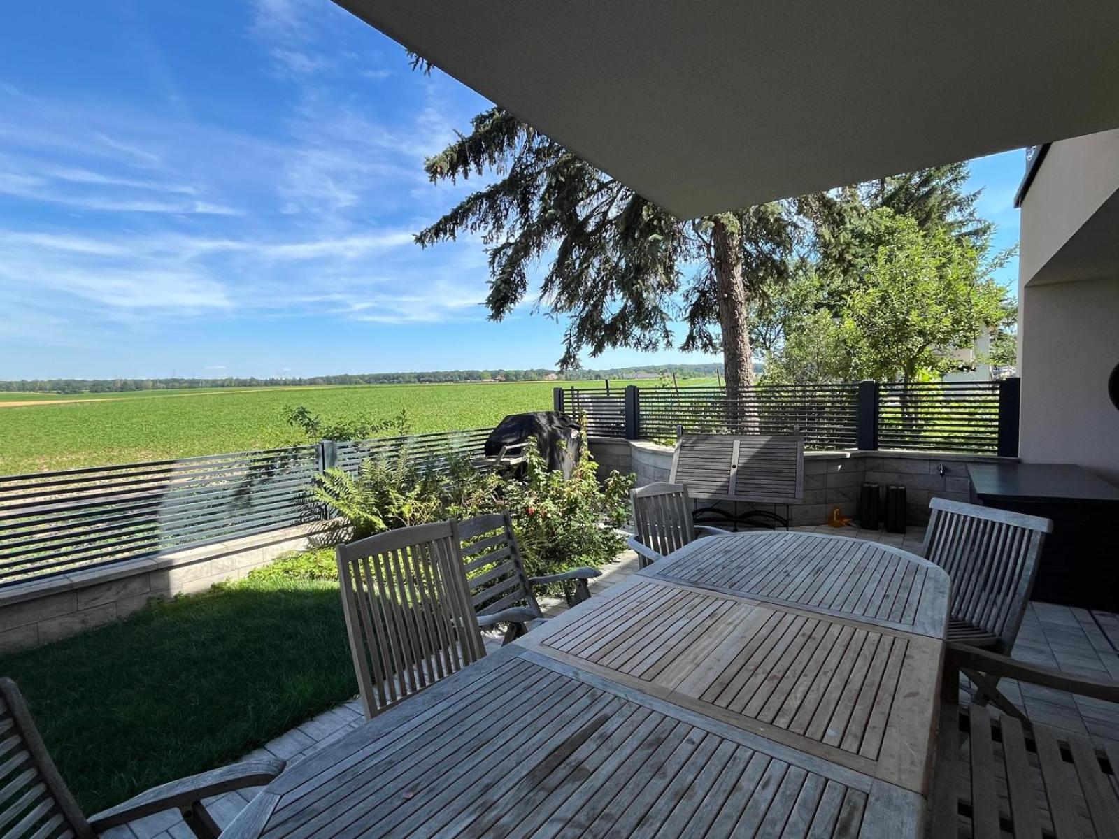 Villa Rose Close To Vienna & Airport Maria Ellend Exterior foto